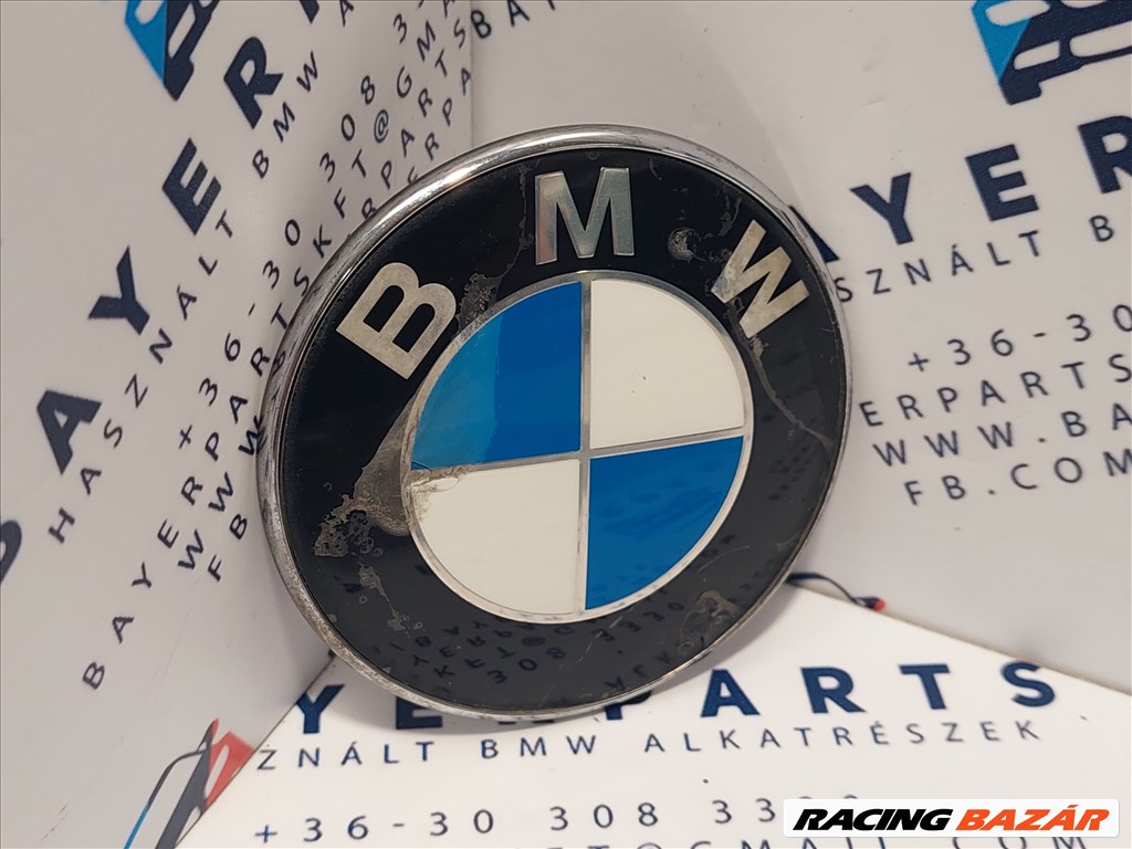 BMW E46 E90 F30 stb. 74mm bontott hátsó embléma (106006) 51148219237 1. kép