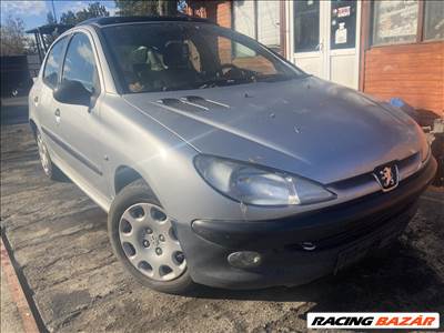 Peugeot 206 1.4i bontott alkatrészei