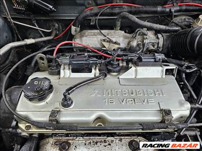 Mitsubishi Carisma Motor