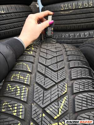  255/55 R20 Pirelli téli gumi 150000ft a 4db/237/