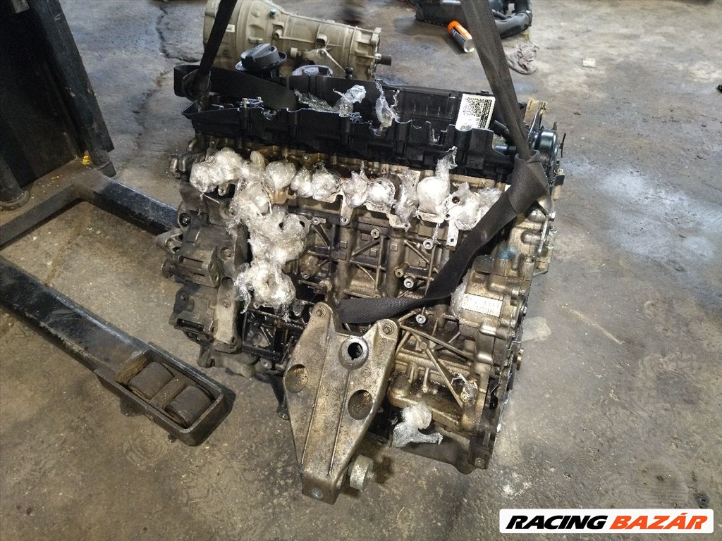 N57D30A kódú BMW F10 530D xDrive 258Le motor  1. kép