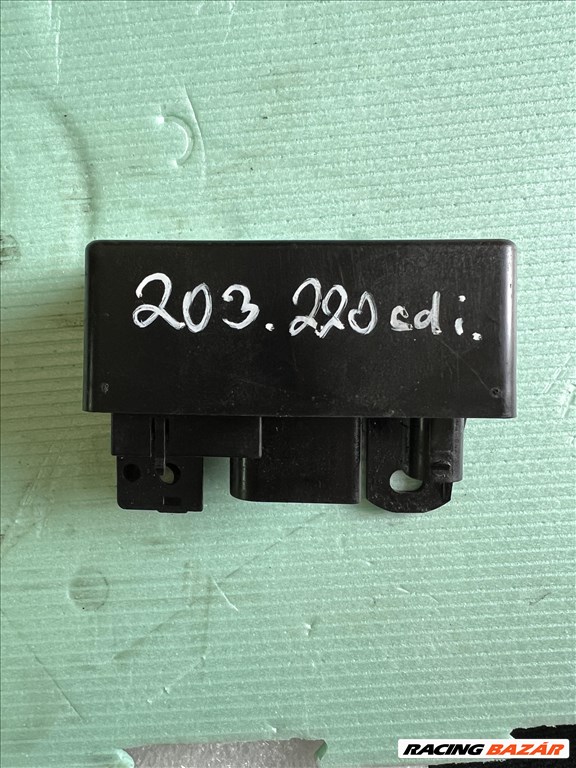 Mercedes C-osztály W203 izzítórelé  3. kép