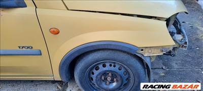 Opel Combo C jobb sárvédő 