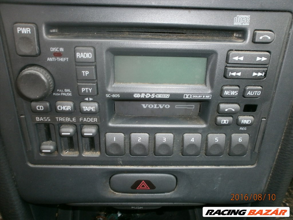 Volvo V70 2.5 T AWD GYÁRI CD-S RÁDIO 4. kép