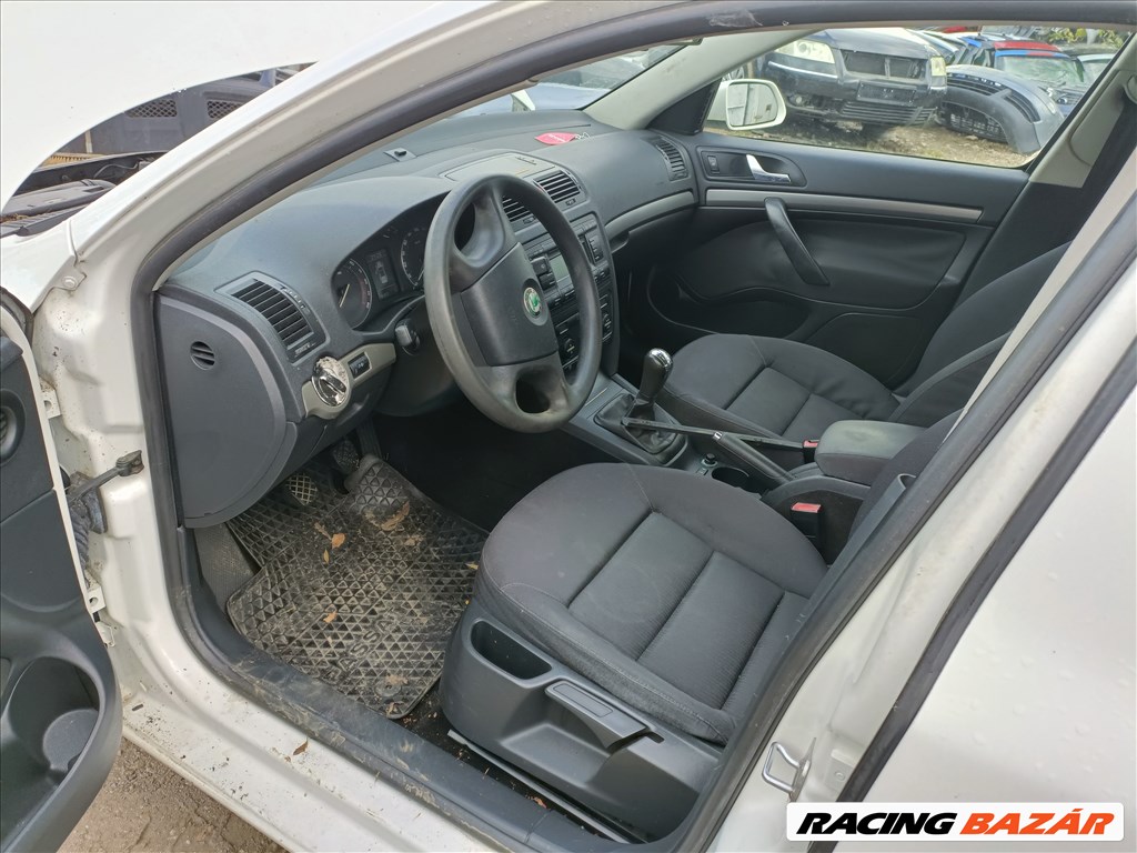 Skoda Octavia II 1.9 TDI 5 seb kézi váltó GQQ kóddal, 276953km-el eladó gqq5seb bjb19tdi 10. kép