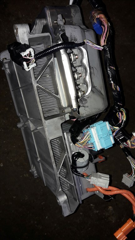 Honda Civic ES9 Akkumulátor Vezérlõ PDU 3. kép