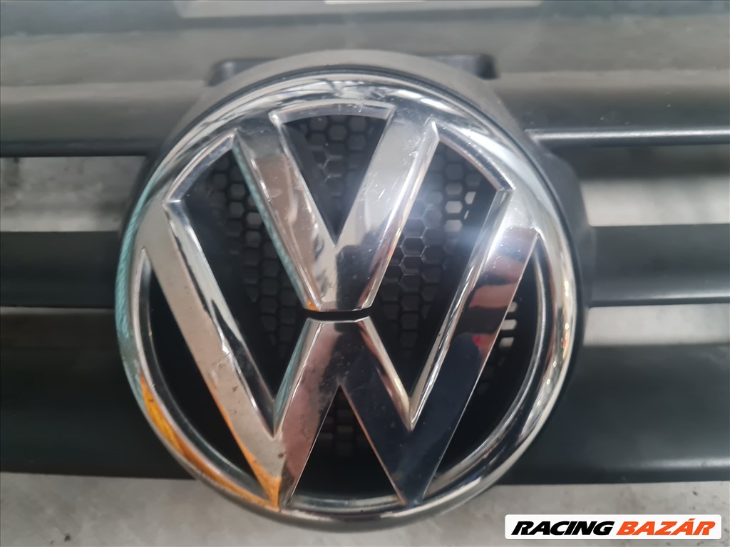 Volkswagen Polo V hűtőrács jellel 6R0 853 653 B 6r0853651b 4. kép