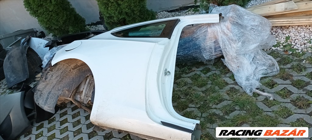Opel astra j gtc jobb hátsó sárvédő 3 ajtós 1. kép