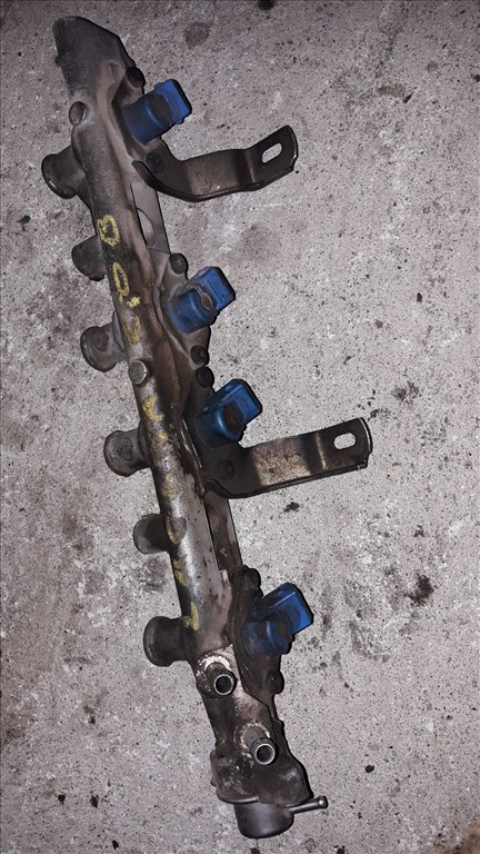 Renault Laguna I Injektor Híd + Üzemanyagnyomás Szabályzó Szelep 857013 1. kép