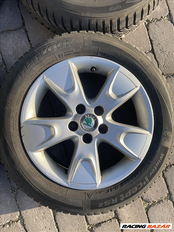 Skoda Fabia 2  5x110 lyukosztású 15"  alufelni téligumival  4. kép