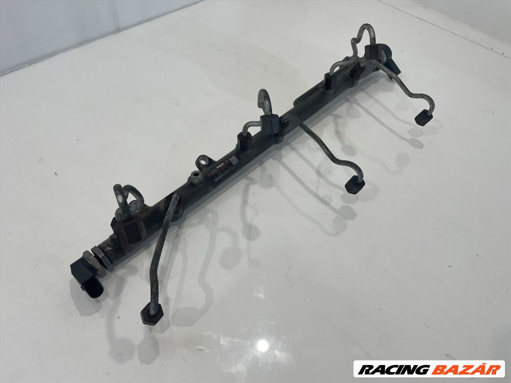 BMW E90 E91 E92 E93 330D M57 306D3 231le közösnyomócső, rail cső 7795514 0281002738 2. kép