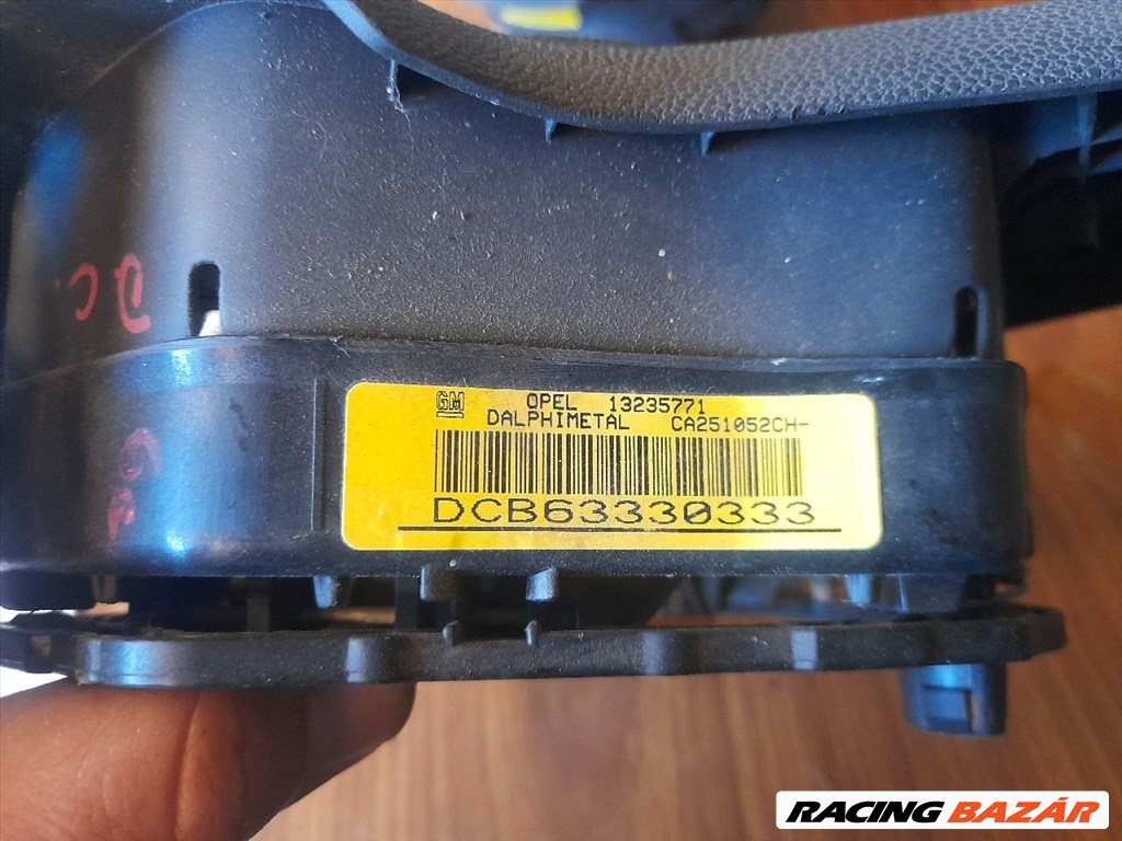 Opel Corsa D Kormánylégzsák 13235771 2. kép