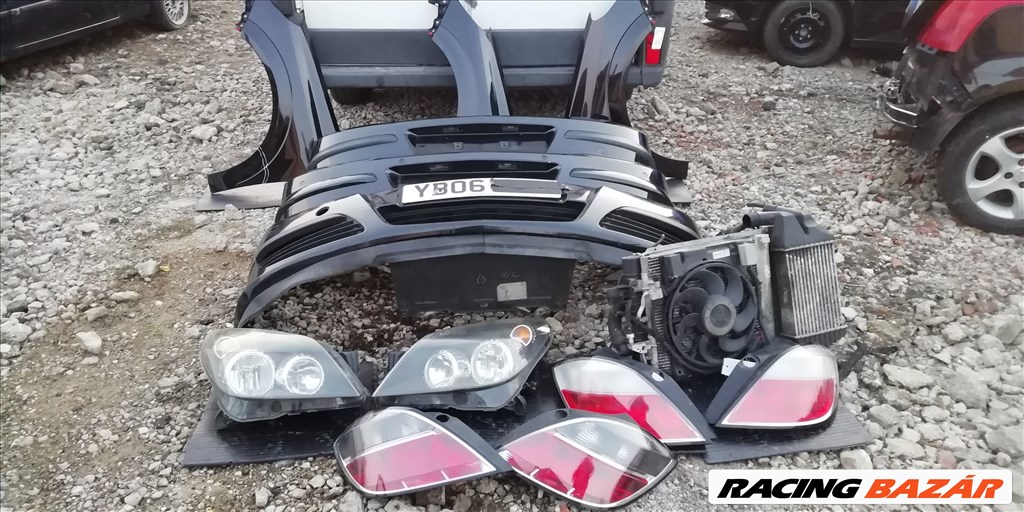 Opel Astra H bontott alkatrészei 4. kép