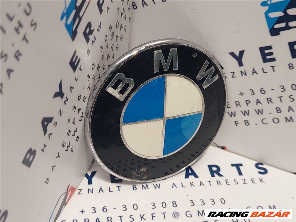 BMW E46 E90 F30 stb. 74mm bontott hátsó embléma (002947) 51148219237 1. kép