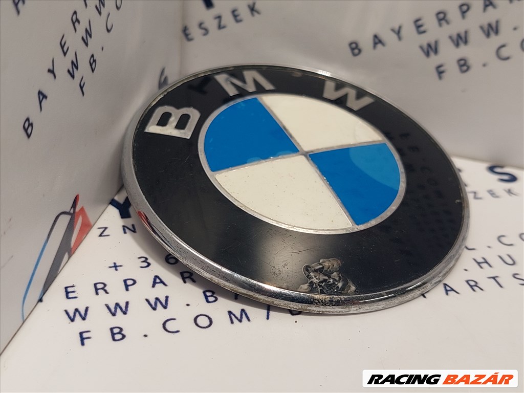 BMW E46 E90 F30 stb. 74mm bontott hátsó embléma (002947) 51148219237 2. kép