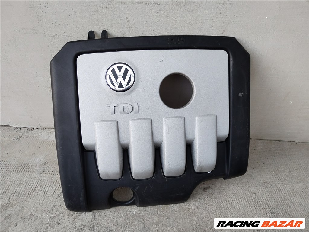 Volkswagen Passat B6 2.0 Tdi felső motorburkolat  03g103925 1. kép