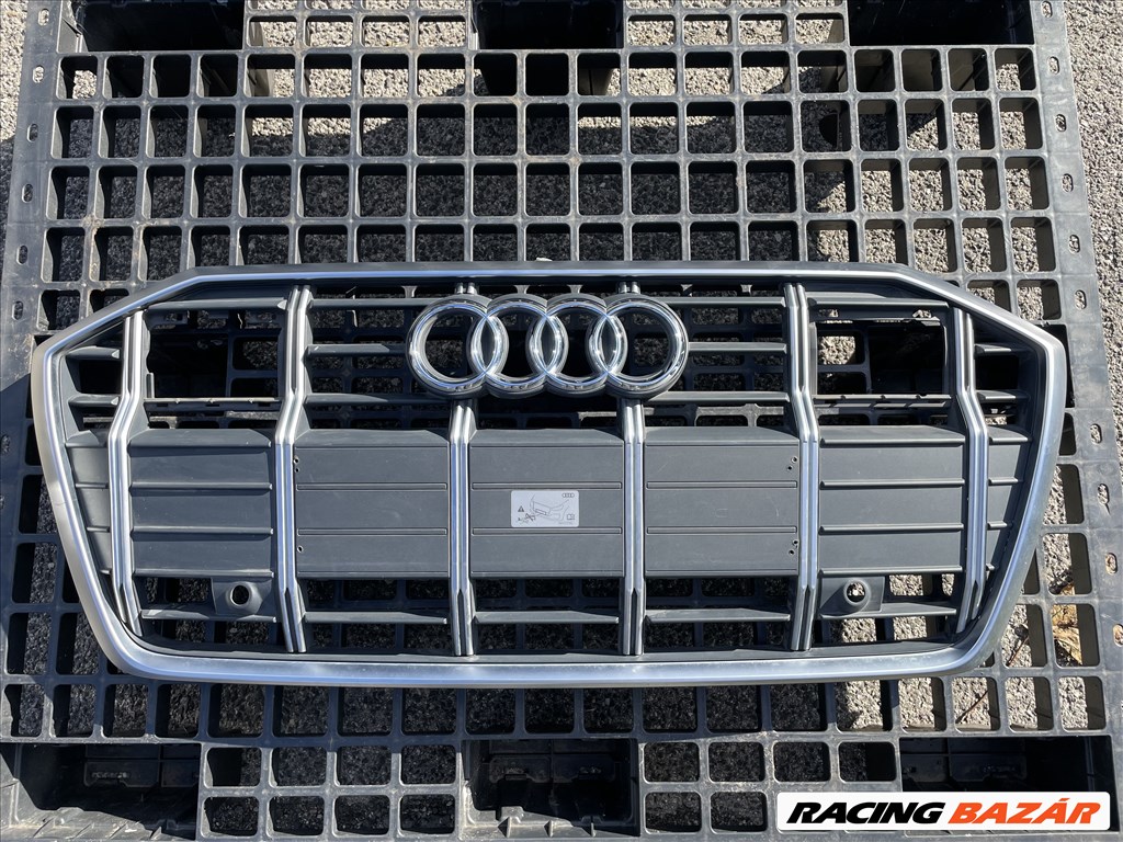 Audi A6 C8 hűtőrács  4k0853651g 1. kép