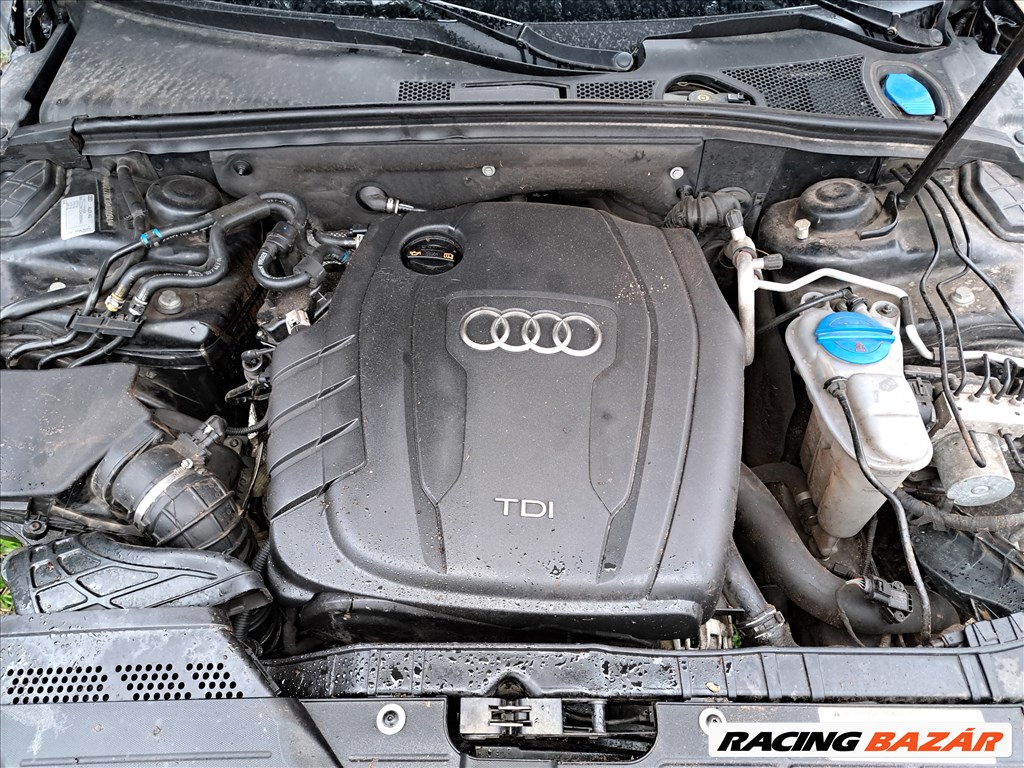 Audi A4 (B8 - 8K), Audi A5 (B8 - 8T), Audi Q5 (8R) CJC motor  1. kép