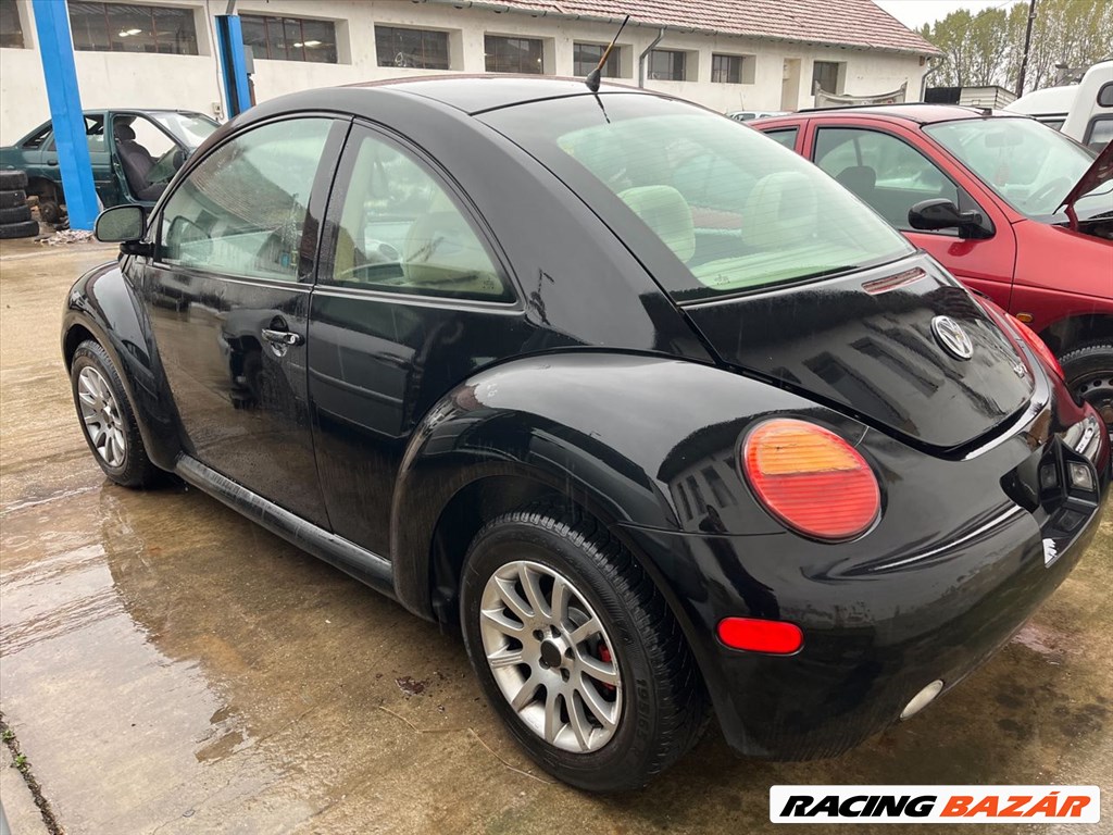 Volkswagen New Beetle bontott alkatrészei 2. kép