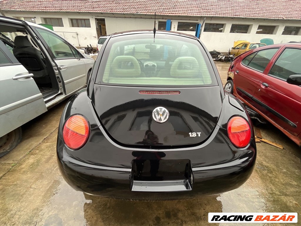 Volkswagen New Beetle bontott alkatrészei 6. kép
