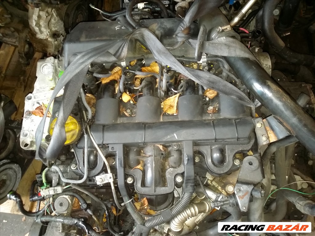 Renault 2.2 dci komplett motor eladó  2. kép