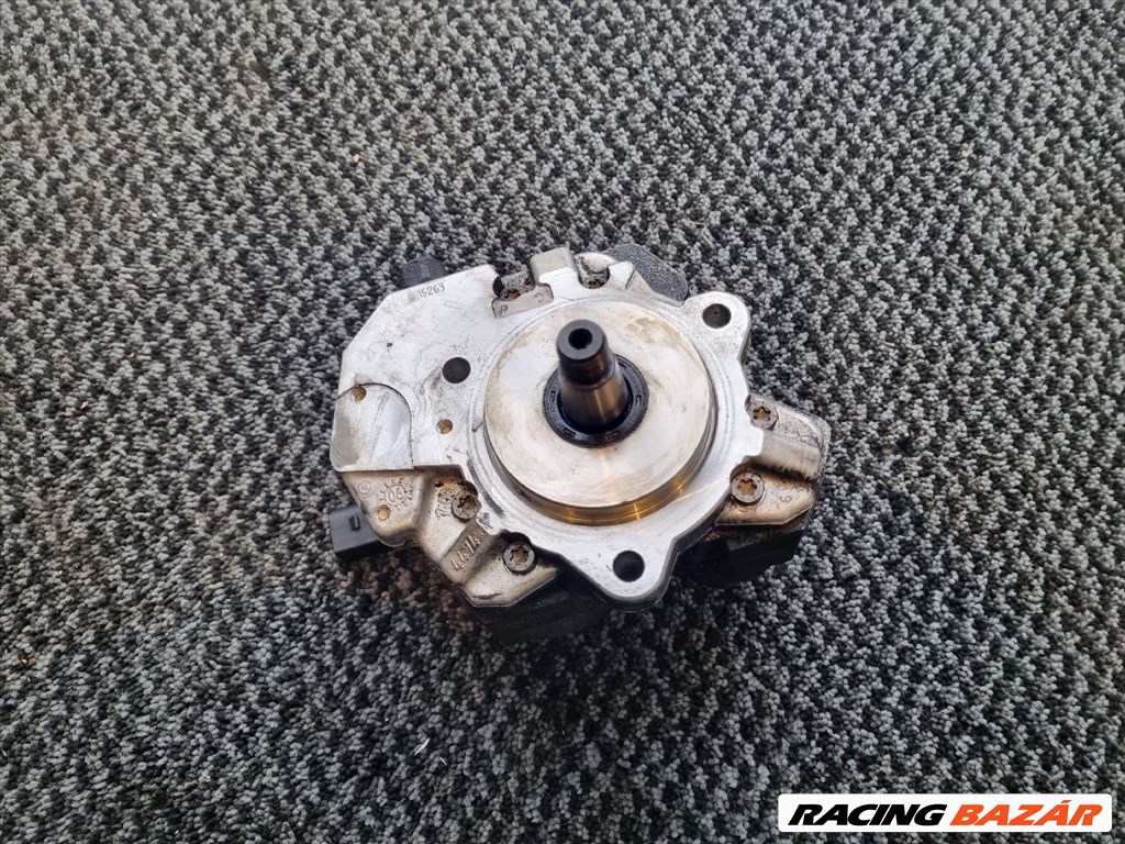 BMW 3 (E90, E60), BMW 1, BMW 5, BMW 6, BMW 7, BMW X3, BMW X5, BMW X6 Nagynyomású Szivattyú 1. kép