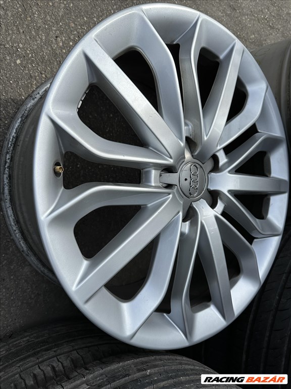 Audi A6 4G S-Line gyári 8,5X19-es 5X112-es ET45 könnyűfém felni garnitura eladó 4. kép