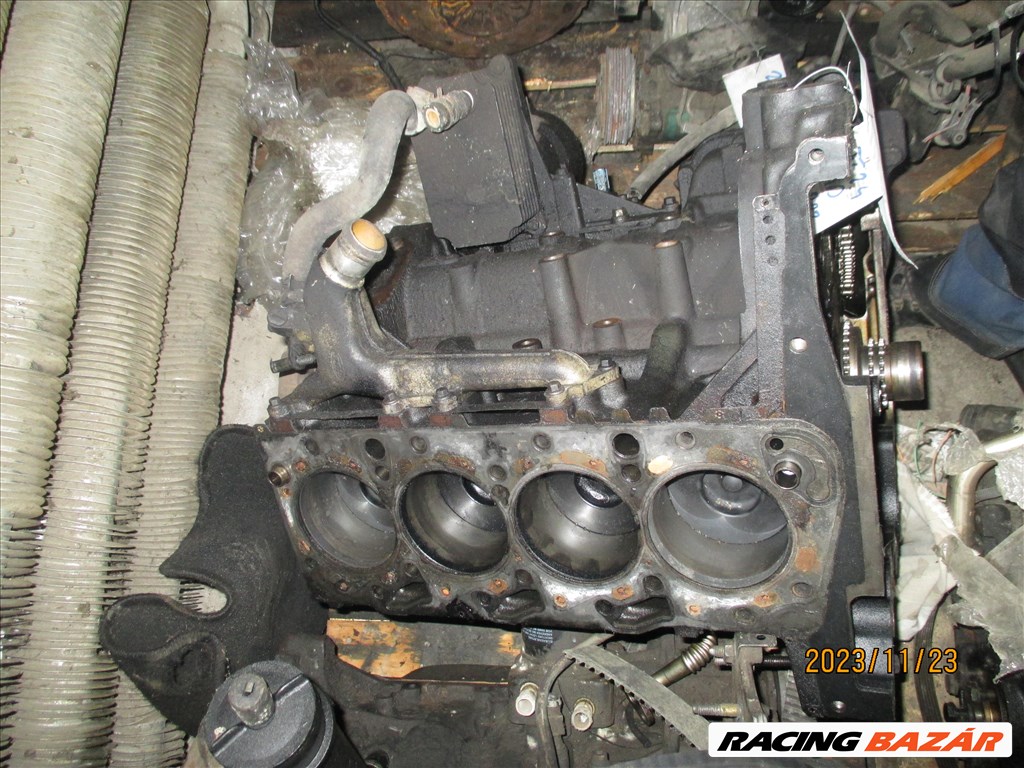 Ford Transit Mk6 motor  2. kép