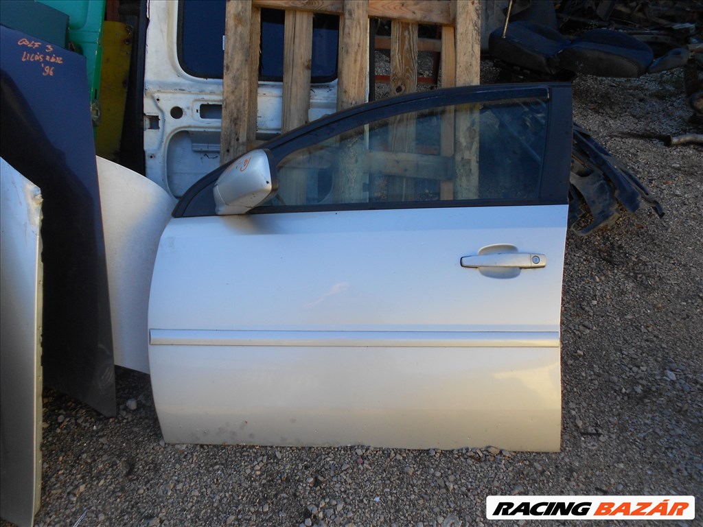 Opel Vectra C Caravan 1.9 CDTI bal első ajtó(ezüst) ablakemelő, üveg,kapcsoló stb 1. kép