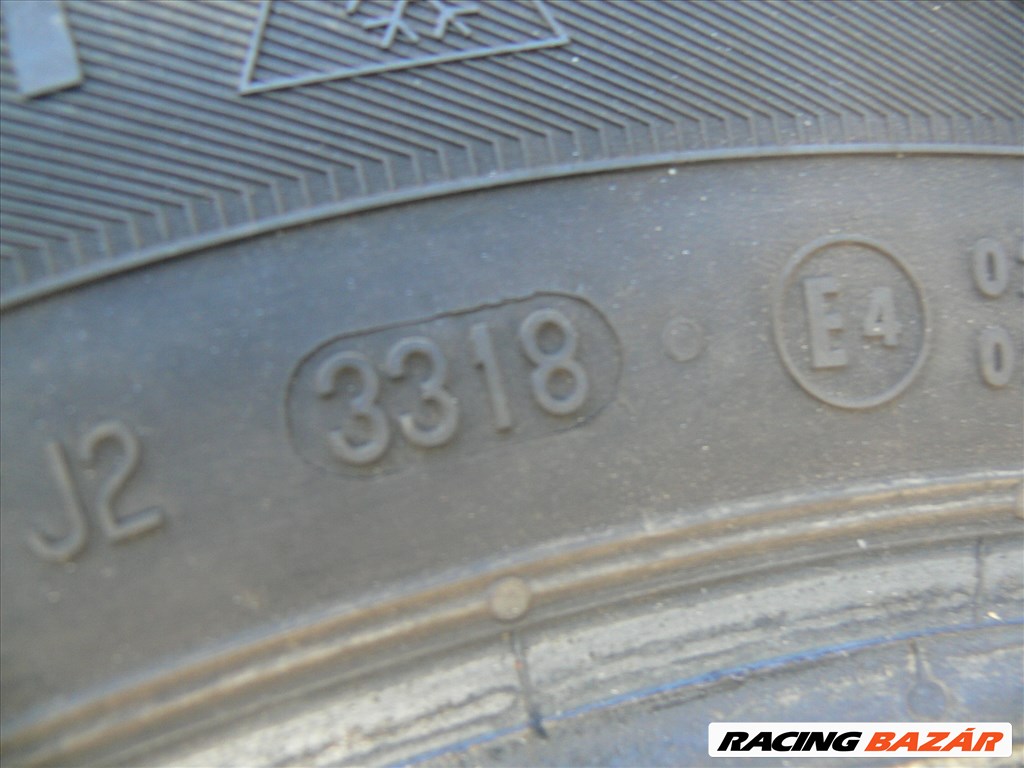 175/70 R14 Uniroyal/Lassa Téli gumik 7. kép