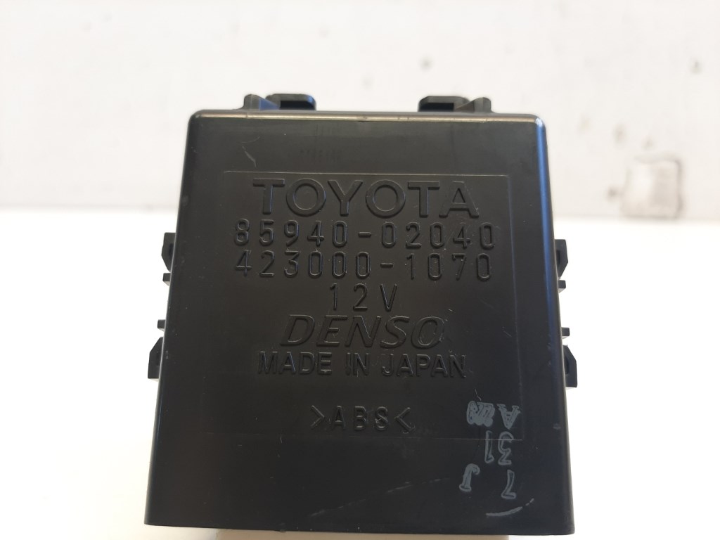 Toyota Auris (E150) elsõ ablaktörlõ vezérlõ (ablaktörlõ relé) 8594002040 2. kép