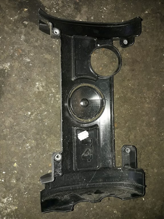 Skoda Octavia II Motor Fedél 036 103 925 CE 2. kép