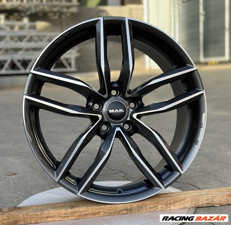 R19 5x112 (66,45) MAK SARTHE 8J ET42 GUN METALLIC MIRROR  2. kép