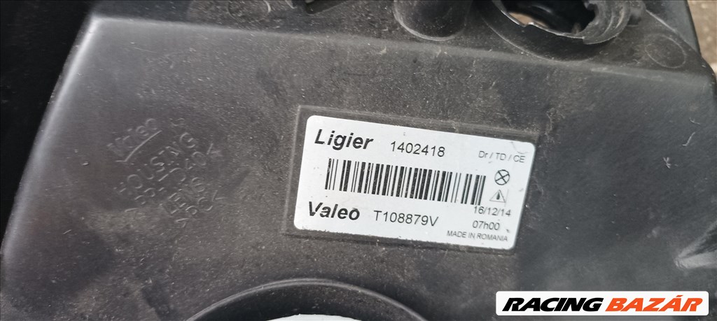 Ligier JS50 jobb oldali gyári fényszóró  1402418 t108879v 4. kép