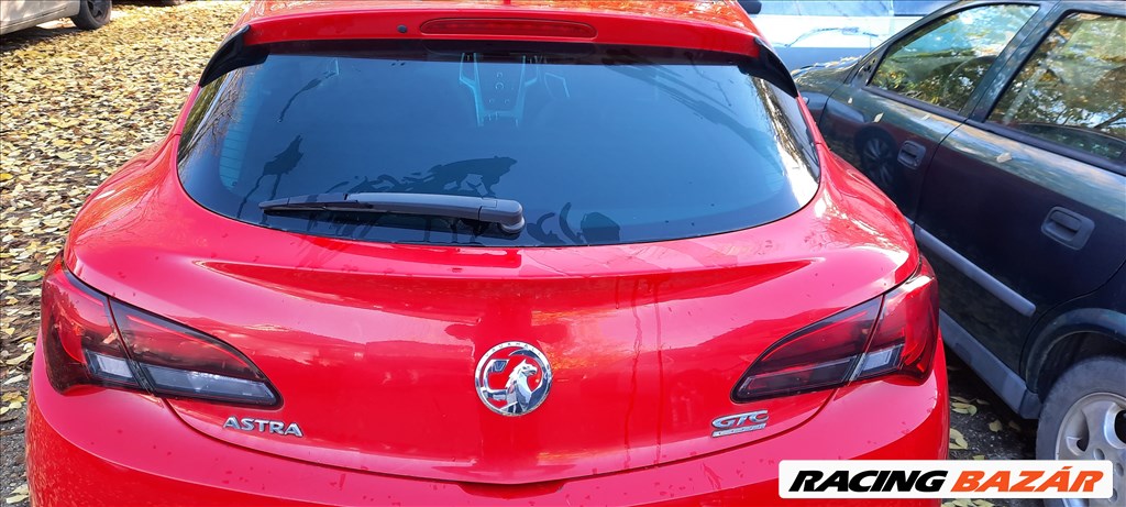 Opel Astra J GTC 2.0 CDTI csomagtérajtó  1. kép