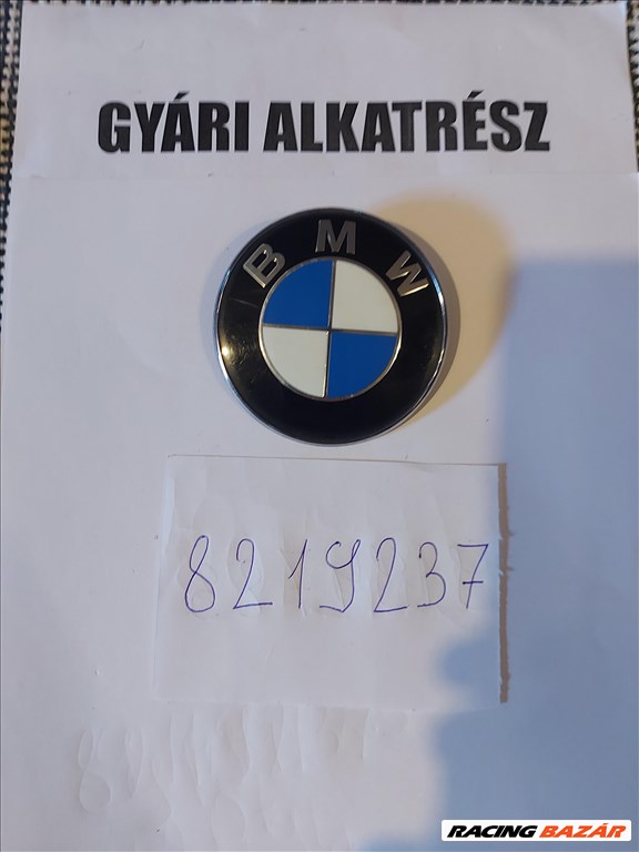 BMW 2-es, F22,F45, 4-es, F32, 3-as, E46,E90,F30 embléma, gyári!!! 8219237 1. kép