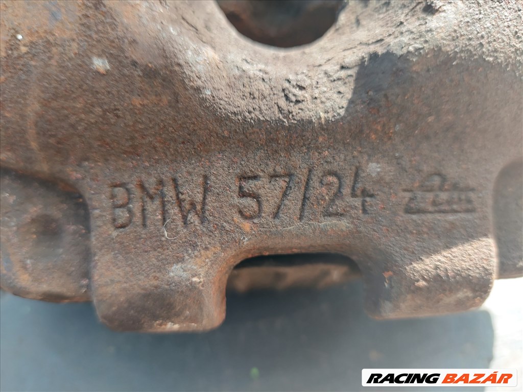 BMW E90 E91 E92 E93 F30 F35 E84 X1 316i 318i 320i jobb első féknyereg fék nyereg konzol (143066) 2. kép
