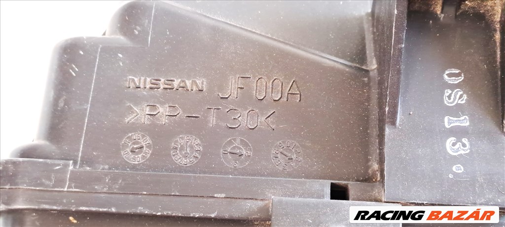 Nissan GT-R jobb oldali légszíűrőház jf00a 3. kép