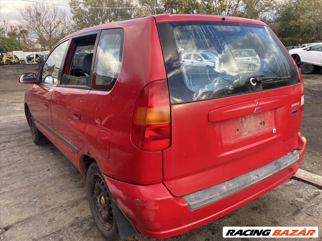 Mitsubishi Space Star I 1.3i bontott alkatrészei 2. kép