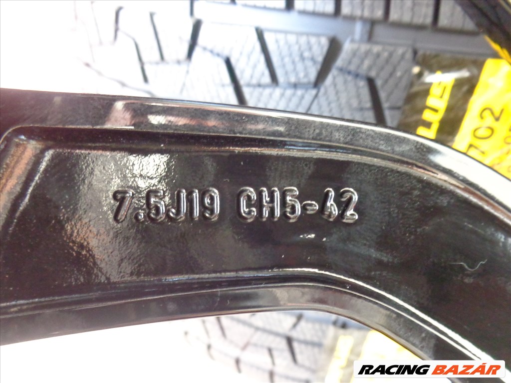 Opel Grandland X új téli garnitúra 235/50R19  6. kép