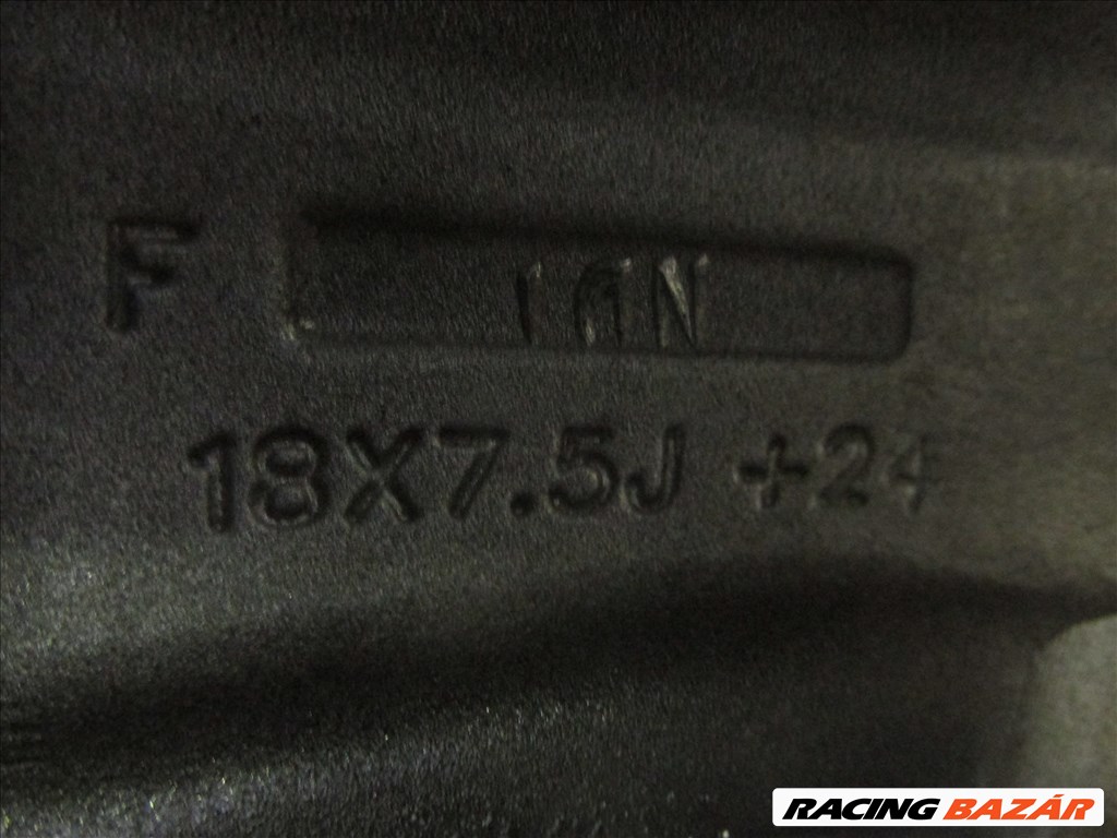 Lancia Thema 2011-2015 gyári új 18"-os alufelni K68092709AA 2. kép