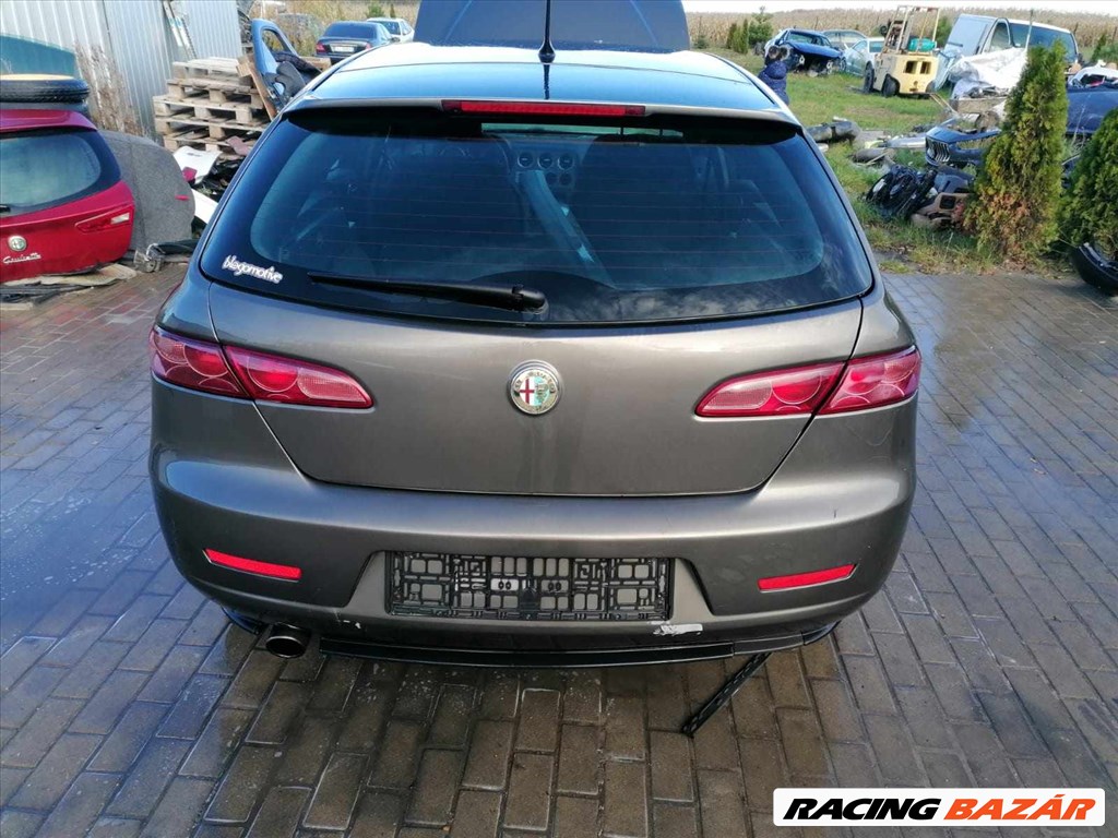 Alfa Romeo 159 bontott alkatrészei 1. kép