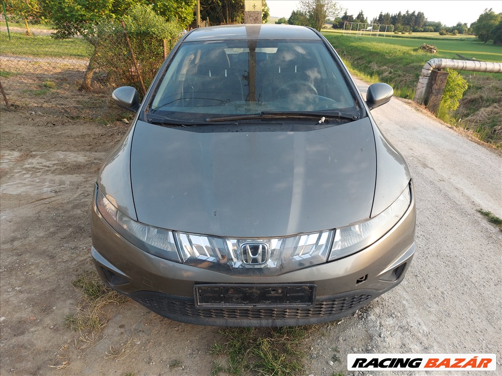 8g ufo Honda Civic 2.2 ictdi bontás bontott alkatrész eladó 2006-11 3. kép