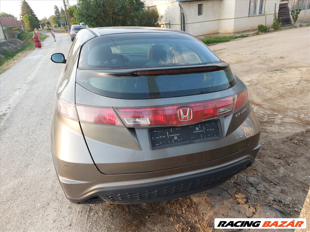 8g ufo Honda Civic 2.2 ictdi bontás bontott alkatrész eladó 2006-11 4. kép