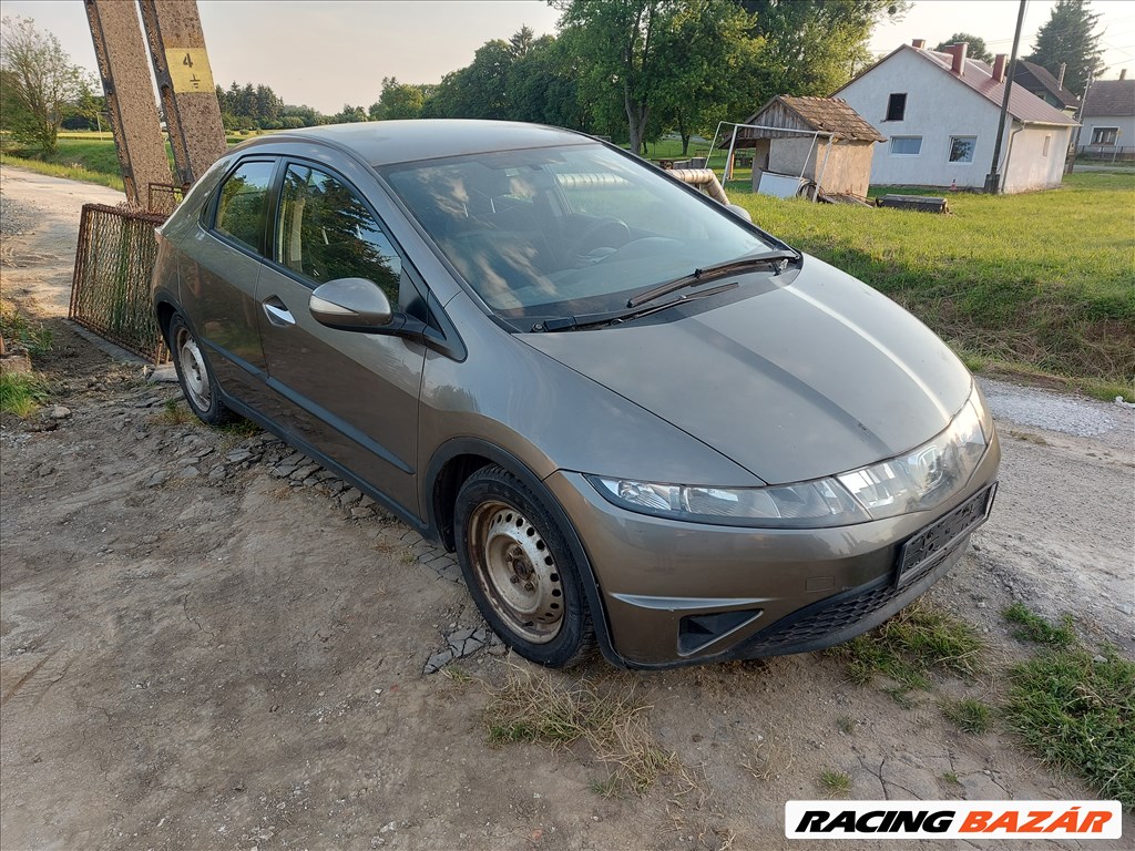 8g ufo Honda Civic 2.2 ictdi bontás bontott alkatrész eladó 2006-11 2. kép