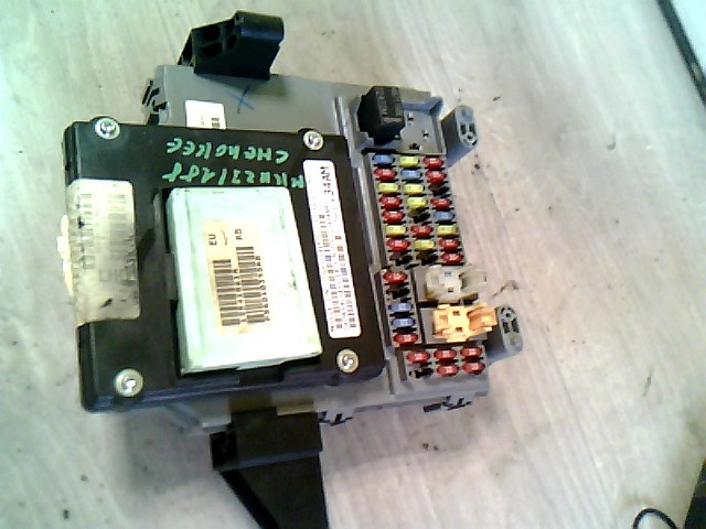 JEEP Cherokee (KJ) 2001.05.01-2007.12.31 Biztosítéktábla BCM BSI BSM SAM GEM modul  1. kép