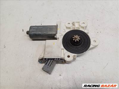 Toyota Avensis kombi jobb hátsó ablakemelő motor 6983005100