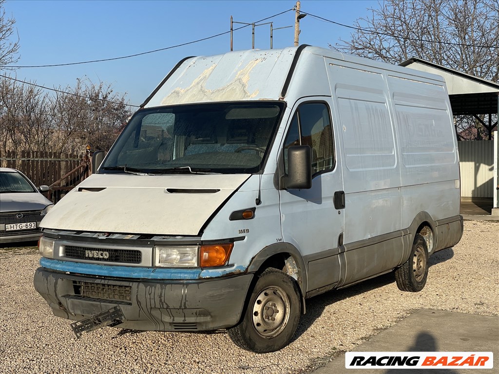 Iveco Daily 35S13 2.8 bontott alkatrészei 1. kép