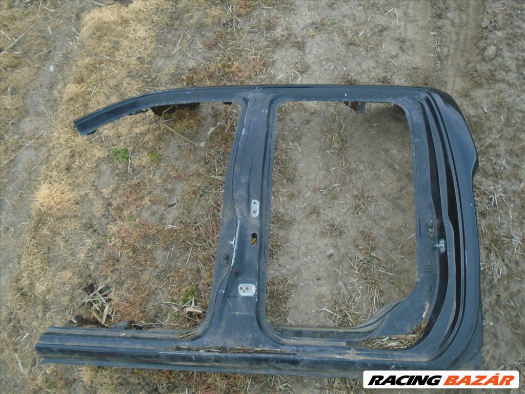 Nissan Navara (D40) küszöb oszlopok karosszéria oldalkeret  1. kép