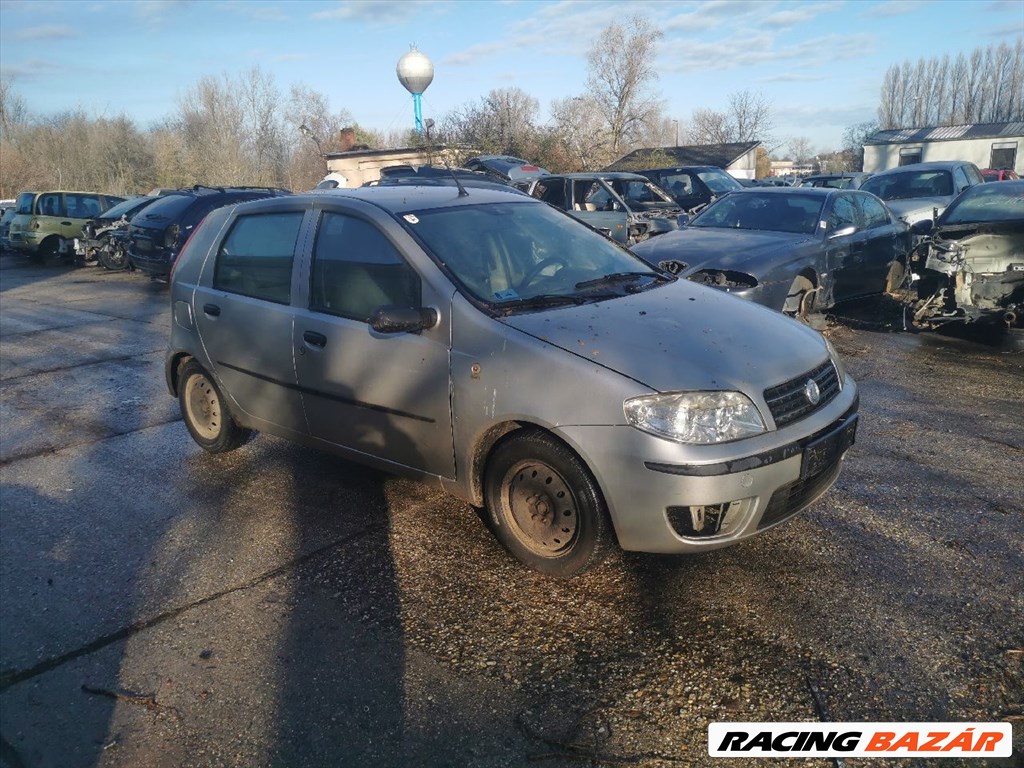 Fiat Punto II 1.2 16V lökhárító  3. kép